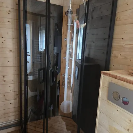 Le Bois Rouland Panzió