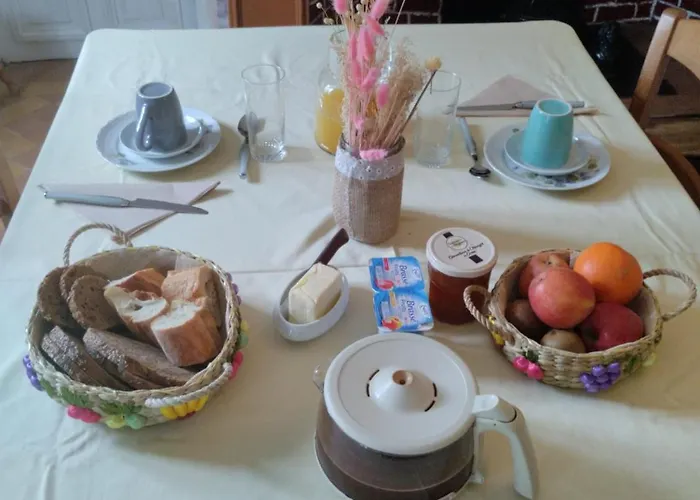 Le Bois Rouland 住宿加早餐酒店 *